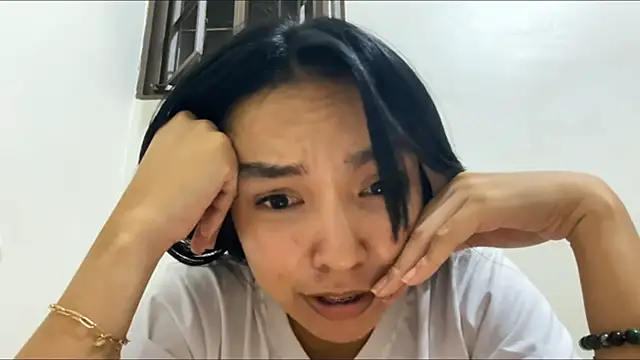 NoreenPierotti: онлайн-секс-чат