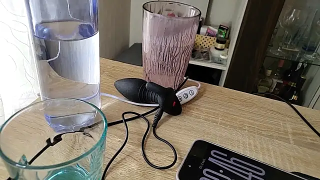 Vuitton Live XXX Chat