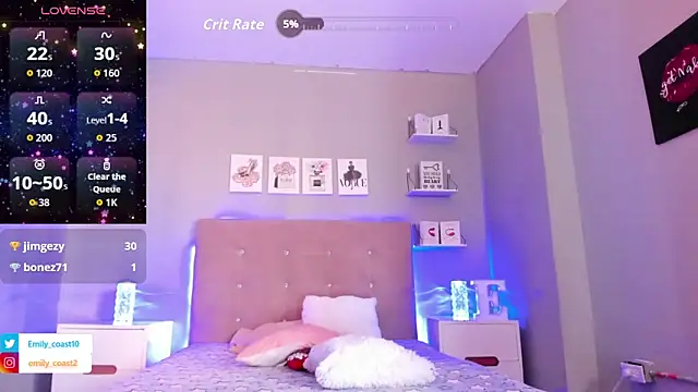 EmilyCoast-1's Live XXX Chat