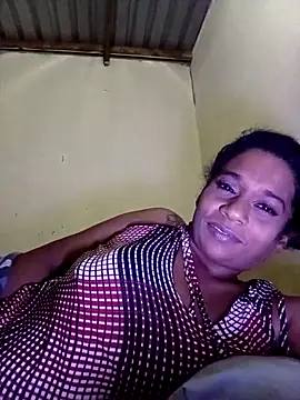 Chat +18 de MiZzCreator ao vivo