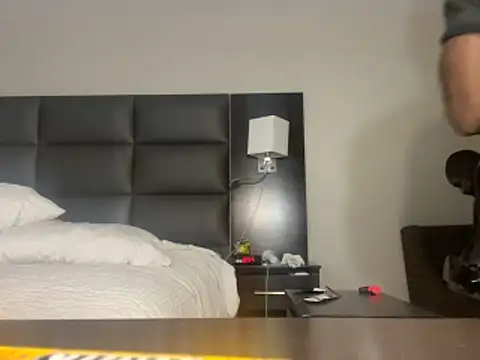 Backshort11 Show in webcam