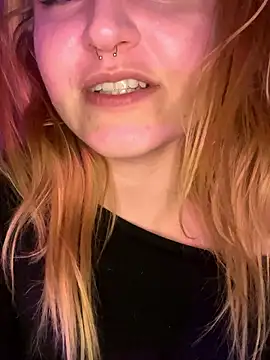 CherryyCheeks Live XXX-Chat