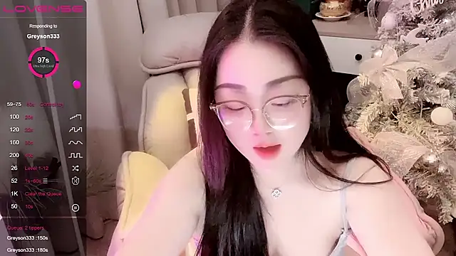 Monica-666888- 即時 XXX 聊天