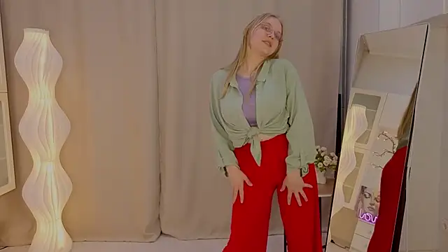 Онлайн чат XXX AlicaCohill