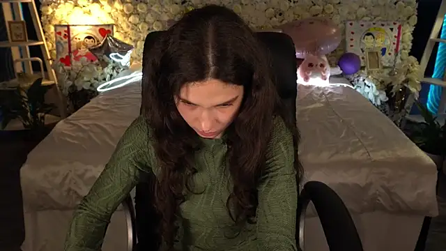 Онлайн чат XXX BabyFlowerr