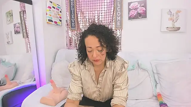 Онлайн чат XXX AnaDalila_Latina