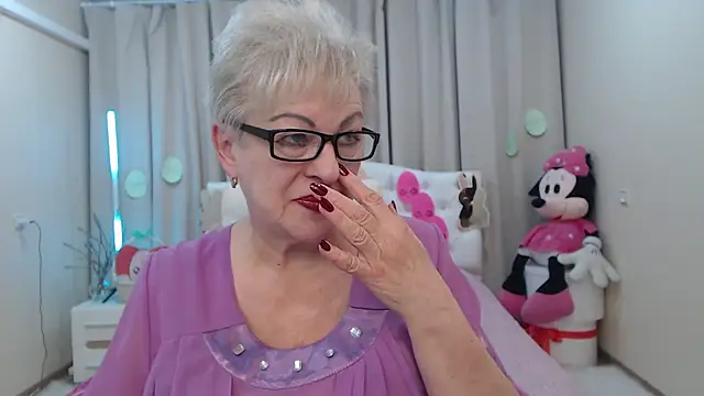 KayleSmoll élő XXX-chatje