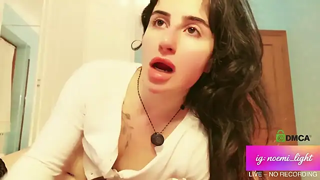 DeaAthena Webcam show