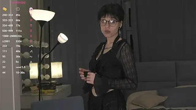 Chatroom XXX en direct de RubieNibbs