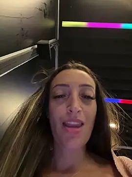 BelleLouiseVp: απευθείας συνομιλία ΧΧΧ