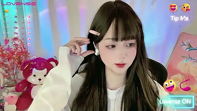 CLaire-5 Live XXX-Chat