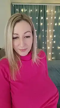 MilanaBoobs' Webcam Show