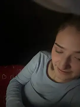 SweetCeline18 – Live XXX-chat