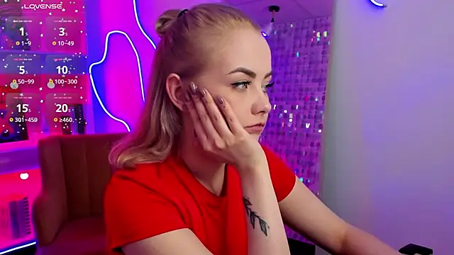 StephanieSweety Chat XXX in diretta