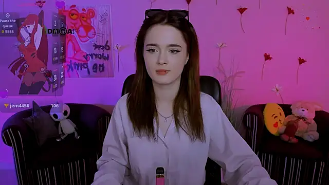 liana_kissesのライブXXXチャット