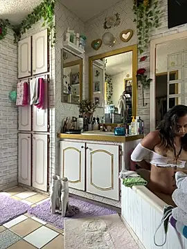 دردشة TranSexualJade95 الجنسية المباشرة