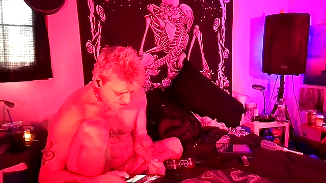 whitehole4bbc252: διαδικτυακό σόου στην κάμερα