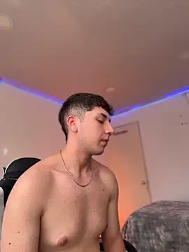 oliver_kyy Webcam-Show