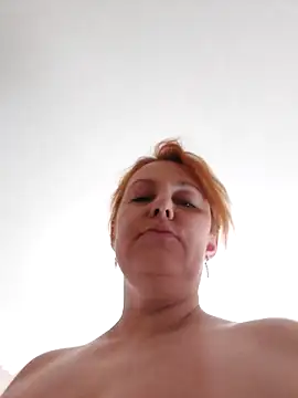 Онлайн чат XXX GingerFoxy