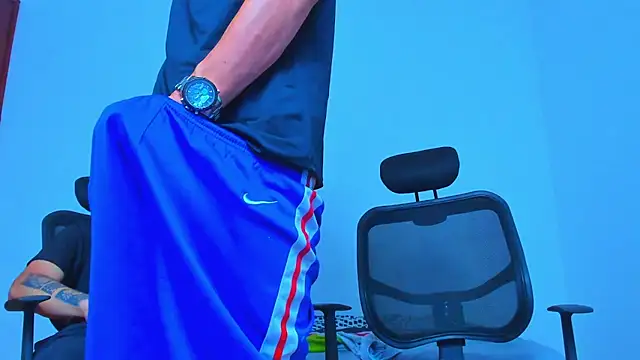 Thomas-WilのライブXXXチャット