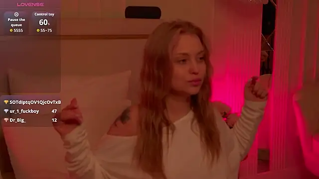 MollyHilton: απευθείας συνομιλία ΧΧΧ