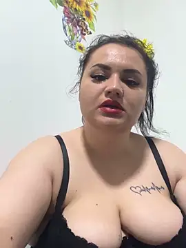 Xannyzzzz Adlı Modelin Canlı XXX Sohbeti