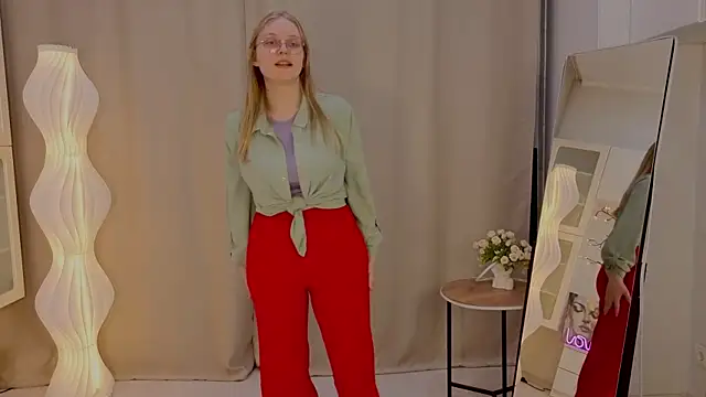 دردشة AlicaCohill الجنسية المباشرة