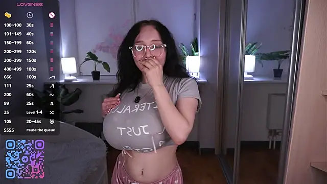 HannaHayles' Live XXX Chat