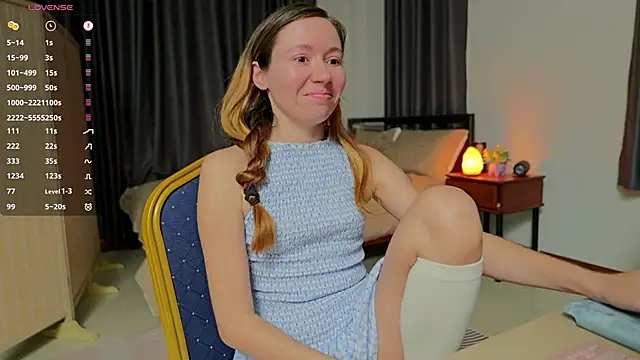 PocketElsa Adlı Modelin Canlı XXX Sohbeti