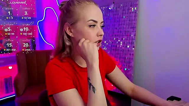 Chat +18 de StephanieSweety ao vivo