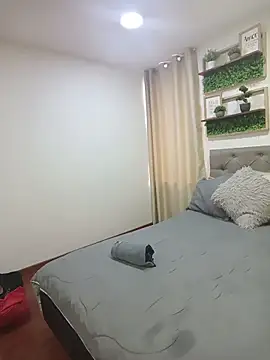 Chat +18 de sasi_luna ao vivo