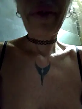 FrozenWaffle Adlı Modelin Canlı XXX Sohbeti