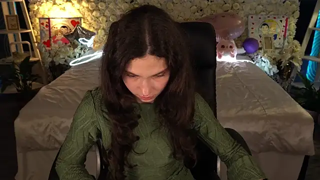 Chat +18 de BabyFlowerr ao vivo