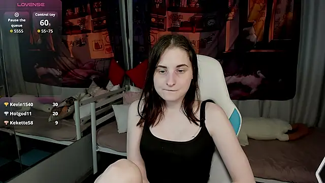 KiraDuvall Chat XXX in diretta