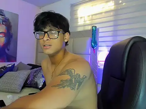 mathias_oberlin élő XXX-chatje