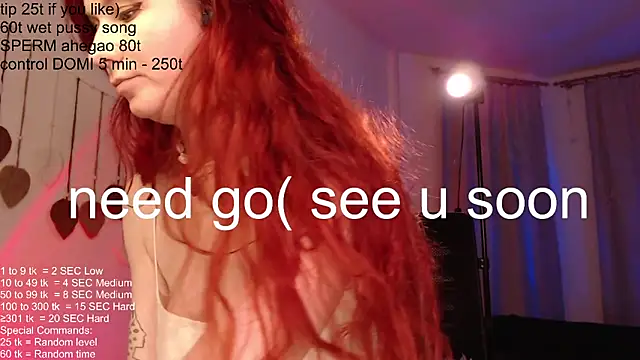 XXX chat uživo modela Mayrumey