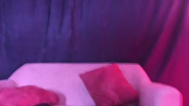 XXX chat uživo modela girlcaandy