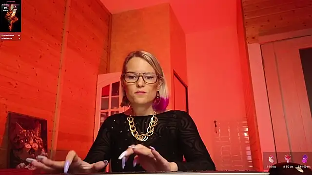 Lady_Shine élő XXX-chatje