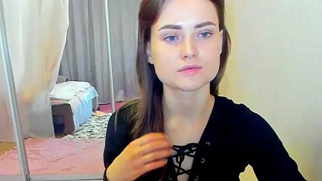 XXX chat uživo modela Jessy_lil