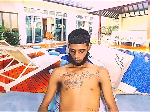 CharmingIndian1のウェブカメラショー