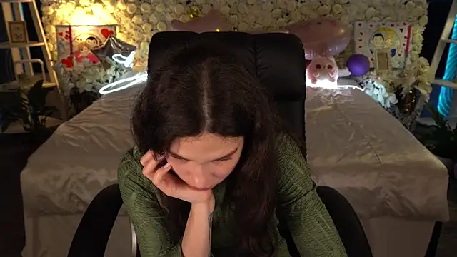 XXX chat uživo modela BabyFlowerr