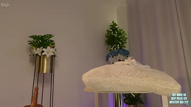 mimmyfit1's Live XXX Chat