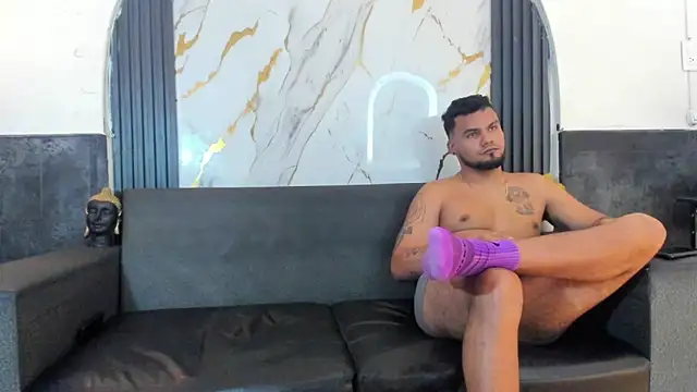 Latins_on_fire Webcamshow