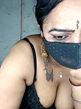 Czat XXX na żywo – Delhi_Patola