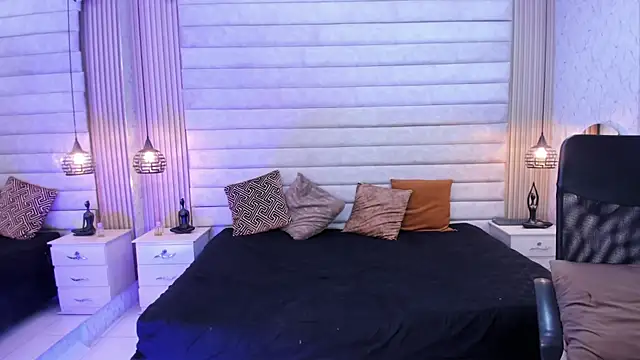 VictoriaaBlair: απευθείας συνομιλία ΧΧΧ