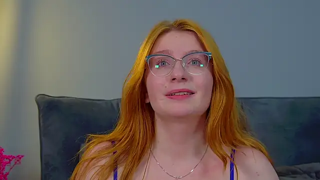 AliceAllisons' Live XXX Chat