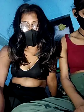 Aaradhya-Rani live XXX chat