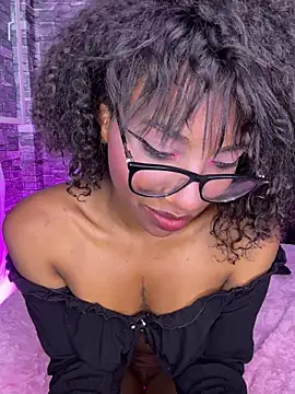 Morena_fire's Live XXX Chat