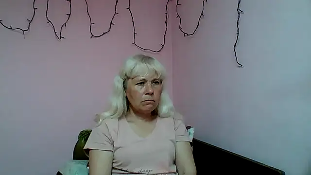 Chatroom XXX en direct de sakura_blonde