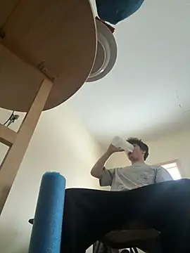 Show modela demon4ever na web-kameri